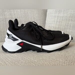 Salomon Alphacross Blast Size 4 Color Black